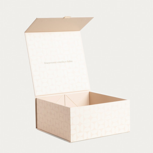 Подаръчна кутия HOMLA 26,8x26,8x13 см., бежов