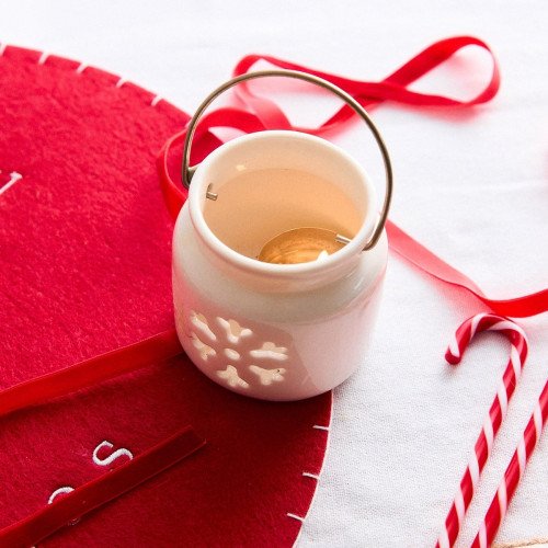 Свещник HOMLA LANERN, бял