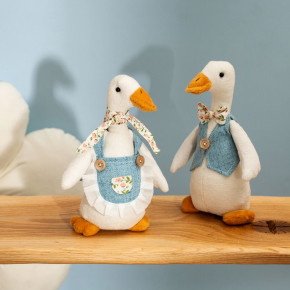 Декорация гъска-момиче HOMLA GUS 21 см.