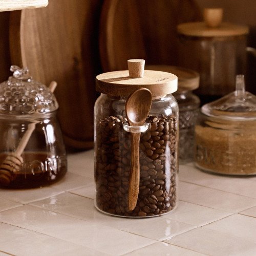 Буркан с лъжица HOMLA CARLOS 900 мл.