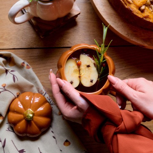 Чаша с капак HOMLA PUMPKIE 600 мл., оранжев