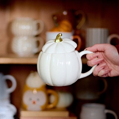 Чаша с капак HOMLA PUMPKIE 600 мл., бял