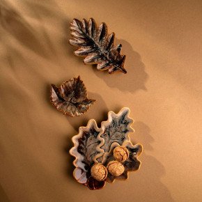 Чиния листа HOMLA CRISPO 23x19x3,5 см.