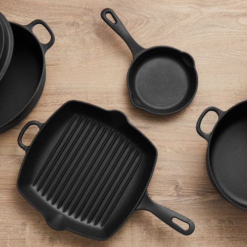 Тенджера овална DUKA BJORN 5000 мл., черен 