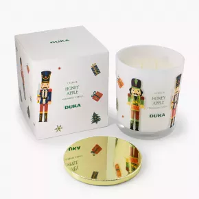 Ароматна свещ DUKA LYCKLIG HONEY APPLE 8,8x10,8 см.