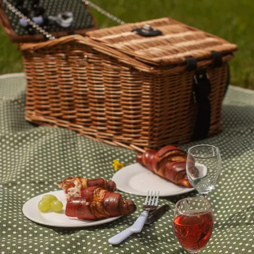 Пикник кошница за 4 души DUKA PICKNICK, зелена на точки